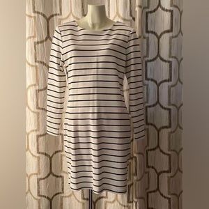 Women’s large H&M Basic dress (black/white)